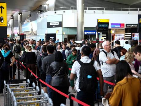Perturbations en vue à Londres: l’aéroport d’Heathrow va être perturbé par 31 jours de grève