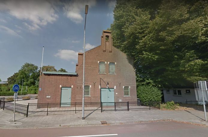 Stoffig Leggen hervorming Kerk aan de Oudendijk in Dordt staat te koop | Dordrecht | AD.nl
