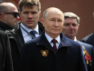 Beveiliging Poetin in het geheim opgetrokken: “Hij draagt ​​nu altijd kogelvrije vest op publieke evenementen in openlucht”