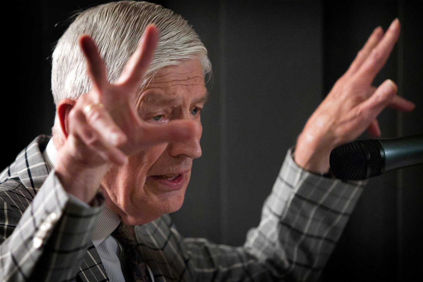 Dries van Agt stuitte in het Brabantse Provinciehuis vooral op ‘gezanik