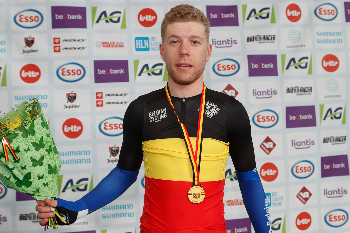 Jules Hesters stilt honger met drie gouden en één bronzen medaille