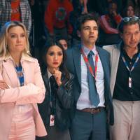 Tussen de vele gemiste komische shots door komen alle personages op het juiste moment weleens wat geestiger uit de hoek in ‘Running Point’