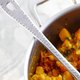 Stoofpotje van pompoen, tomaat en kikkererwten