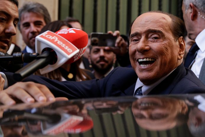 Silvio Berlusconi gisteren in Rome.
