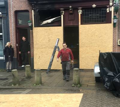 Geen carnaval dit jaar in Café Sailor; Arnhemse kroeg blijft dicht na brand