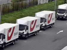 Une soixantaine de gilets jaunes pacifiques ont quitté le centre de tri bpost de Fleurus