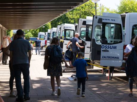 Leerlingenvervoer Den Bosch wijzigt drastisch, jeugd krijgt hulp bij zelfstandig reizen