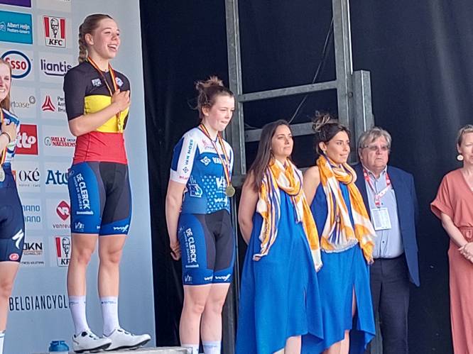 Hélène Hesters volgt zichzelf op als wegkampioene bij de meisjes junioren: “Bevestiging van mijn kunnen”