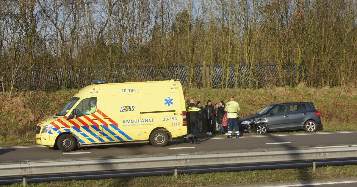 Twee ongelukken in korte tijd op de Midden-Brabantweg.