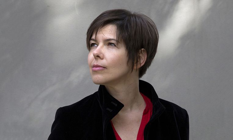Julia Deck. Beeld Hélène Bamberger