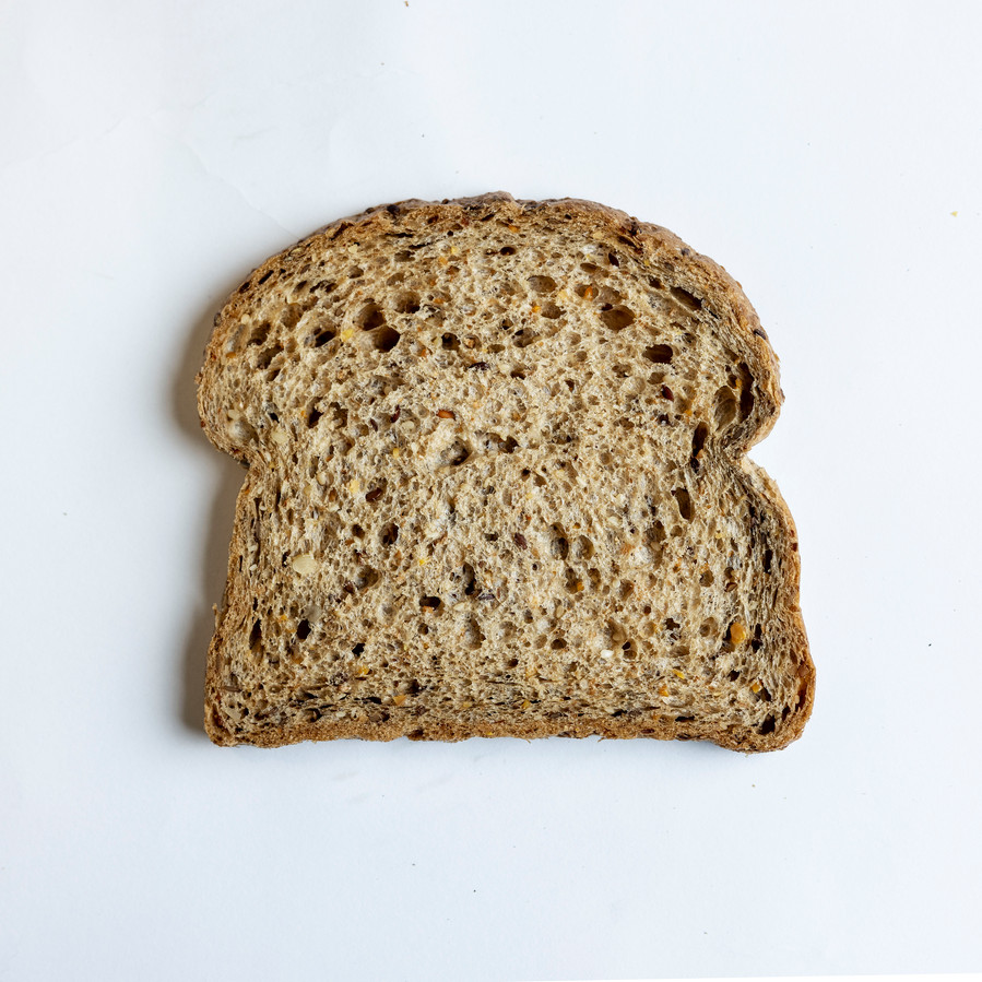 ontslaan resterend Evalueerbaar Vomar verandert naam van 'slankelijnbrood': het bevat niet minder calorieën  dan gewoon brood | Foto | AD.nl