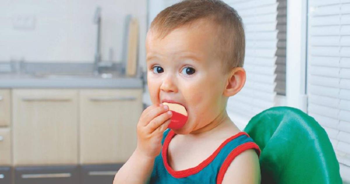 Weer Peuter 2 5 Gestikt In Babybel Laat Kinderen Nooit Eten En Spelen Binnenland Hln Be