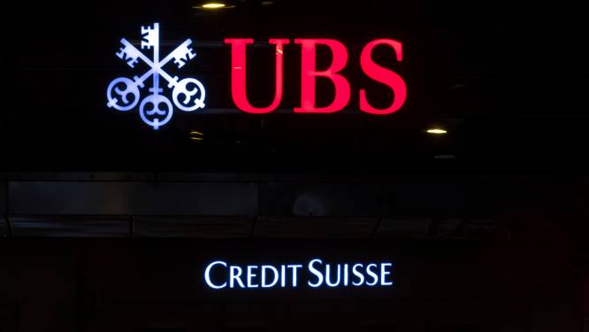 UBS pourrait racheter Credit Suisse, son rival en grandes difficultés