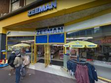 Kind zo blij trekt in oud pand van de Zeeman in Dordrecht