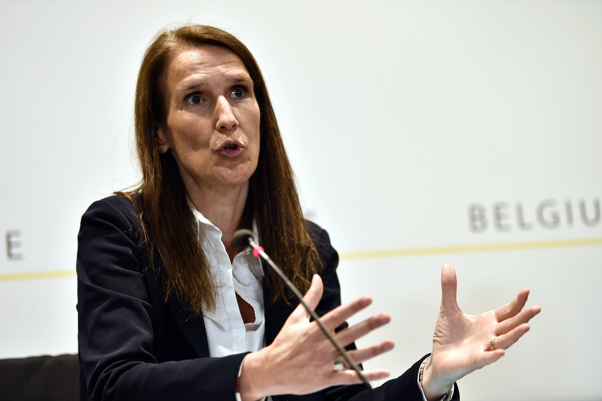 Het coronamandaat van de Belgische premier Sophie Wilmès krijgt vrijwel zeker geen verlenging. Beeld EPA