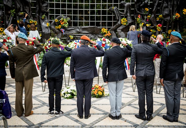 Herdenking bij het Indisch Monument in Den Haag in 2018. Beeld ANP