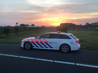 Dronken, geen rijbewijs, geen apk, niet verzekerd: man moet auto inleveren