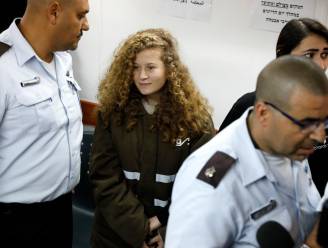 Palestijns tienermeisje dat Israëlische soldaat sloeg moet ook tijdens proces in gevangenis blijven