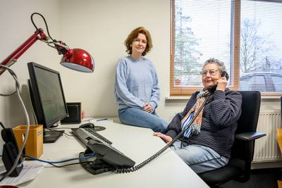 Duizenden bellers hoorden de stem van Janny (71) uit Hengelo: ‘Anoniem spuien kan heel bevrijdend zi