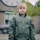 Sven (9) zit elke ochtend een uur in het leerlingenbusje – en is niet altijd op tijd op school