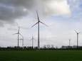 Windturbines in de Duitse grensstreek, vlak over de grens bij Buurse.