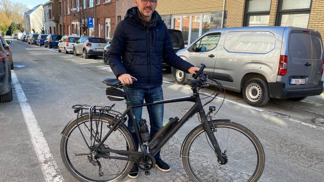 Dirk Vandervelden doet oproep om cultuursector te ondersteunen en richt facebookgroep ‘Wij helpen onze artiesten door de winter heen’: “Vraag geen terugbetaling van tickets aan”