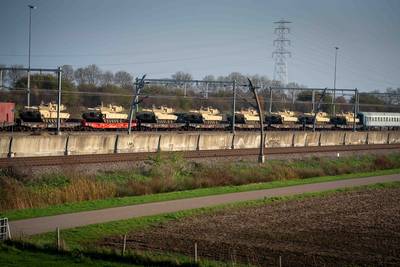 Betuwe in oorlog? Nee, oefenen met militaire logistiek