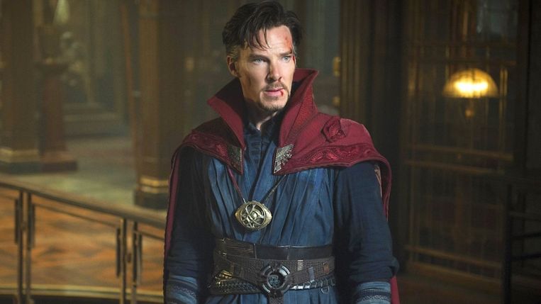 Benedict Cumberbatch in ‘Doctor Strange’ van Scott Derrickson. Beeld 