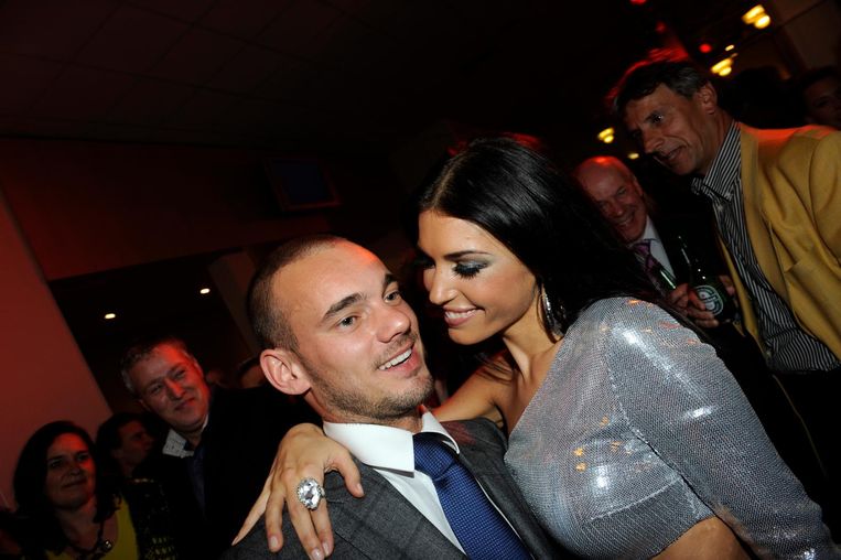 Wesley Sneijder en Yolanthe Sneijder-Cabau Beeld anp