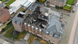 Politie zoekt getuigen brandstichting asielcentrum