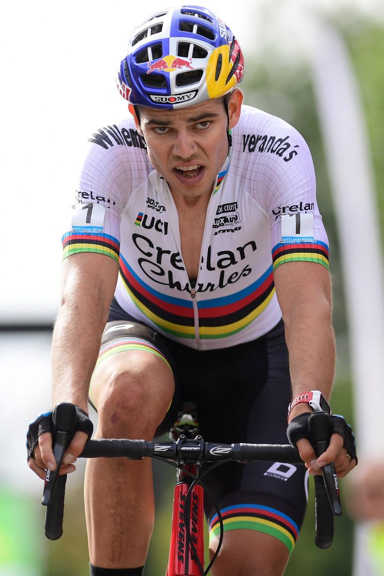 Hoe Wout Van Aert Plots Zonder Ploeg Kwam Te Zitten De Morgen