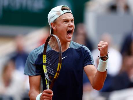 Deens tennistalent Rune (19) stuurt Tsitsipas naar huis, Cilic wint overtuigend van Medvedev