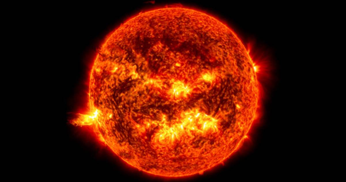 “Solar storm could cause biggest traffic jam of all time” |  car