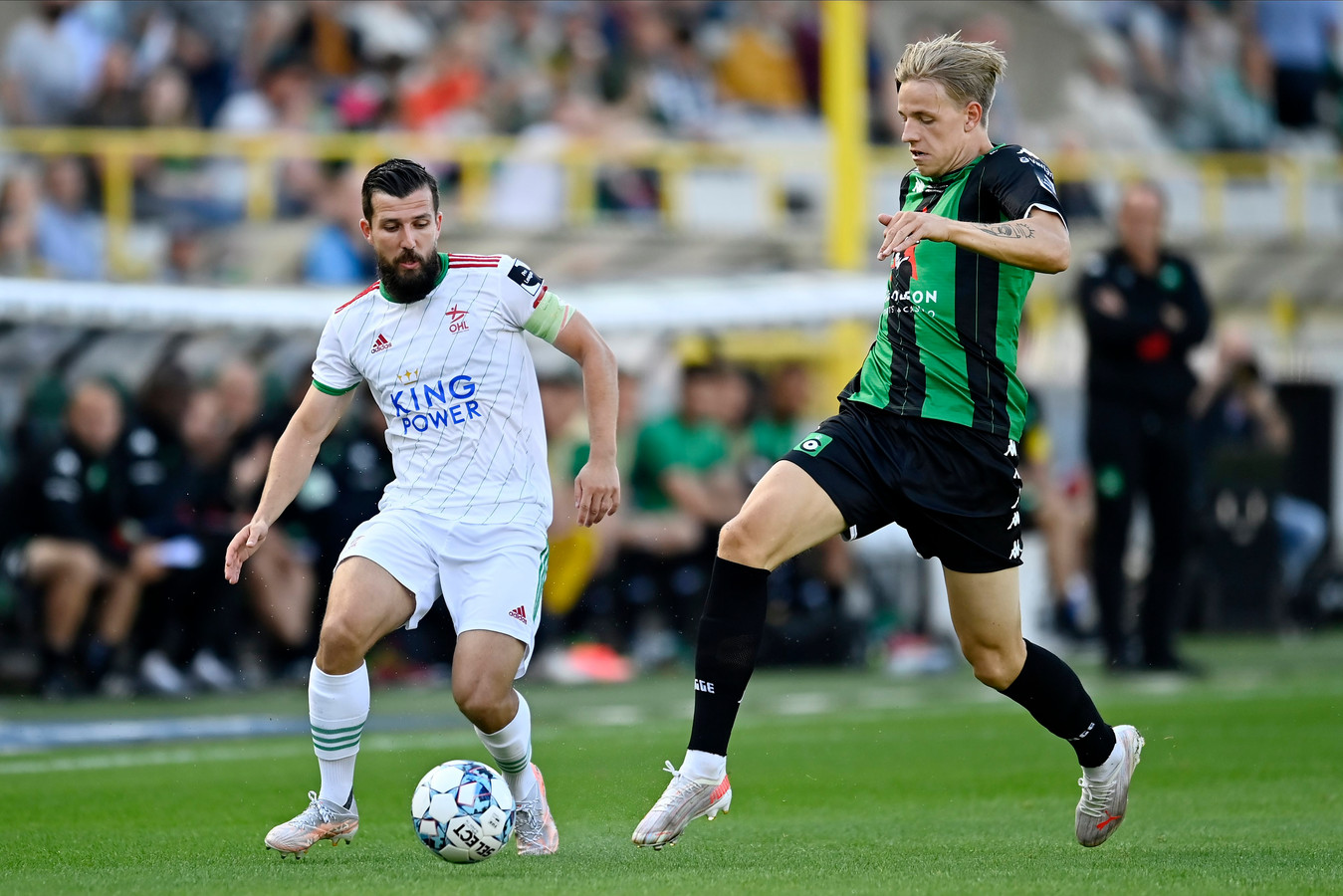 Jesper Daland (Cercle Brugge) trekt streng in jonge driemansdefensie