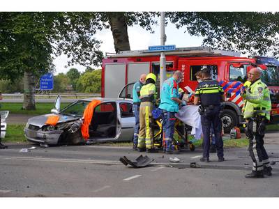 Automobiliste uit haar voertuig bevrijd na ongeval in Wijchen
