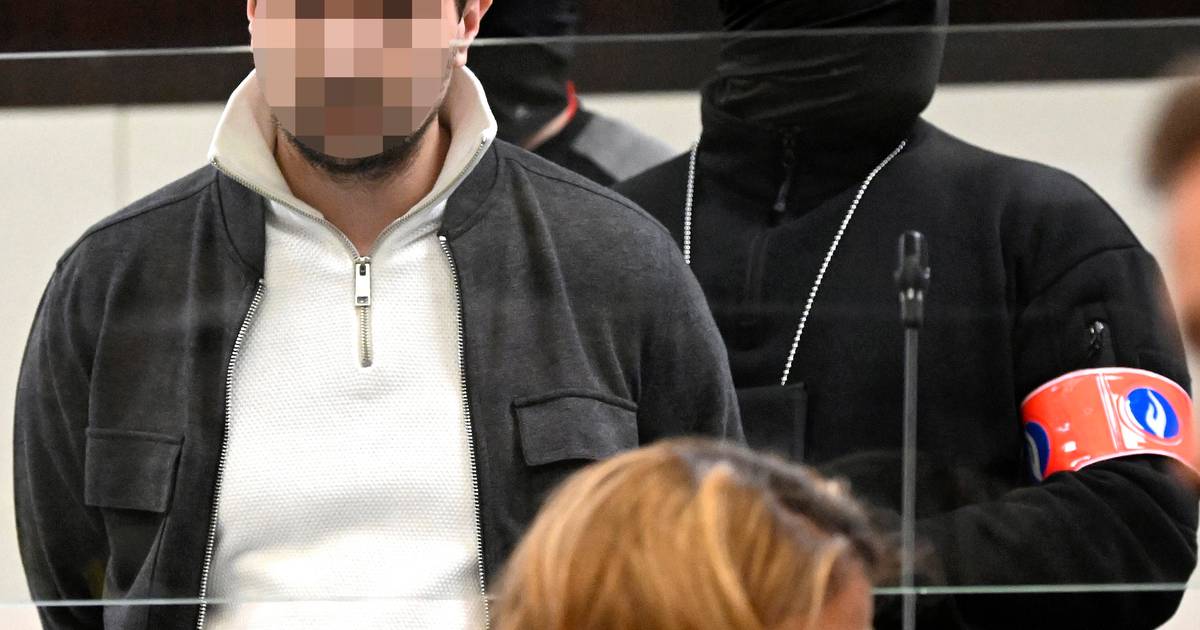 Gewurgd, Op Het Hoofd Gevallen En Overgegeven: Brussels Parket Opent Onderzoek Om Te Weten Wat Er Met El Haddad Asufi Gebeurde Vlak Voor Het Assisenproces~aaf5b683