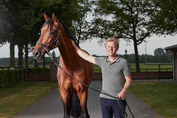 De eenogige Hernandez en zijn ruiter Kars Bonhof.