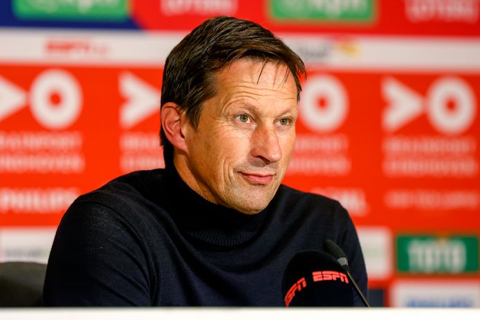 Roger Schmidt gaat binnenkort met PSV praten over zijn contract.