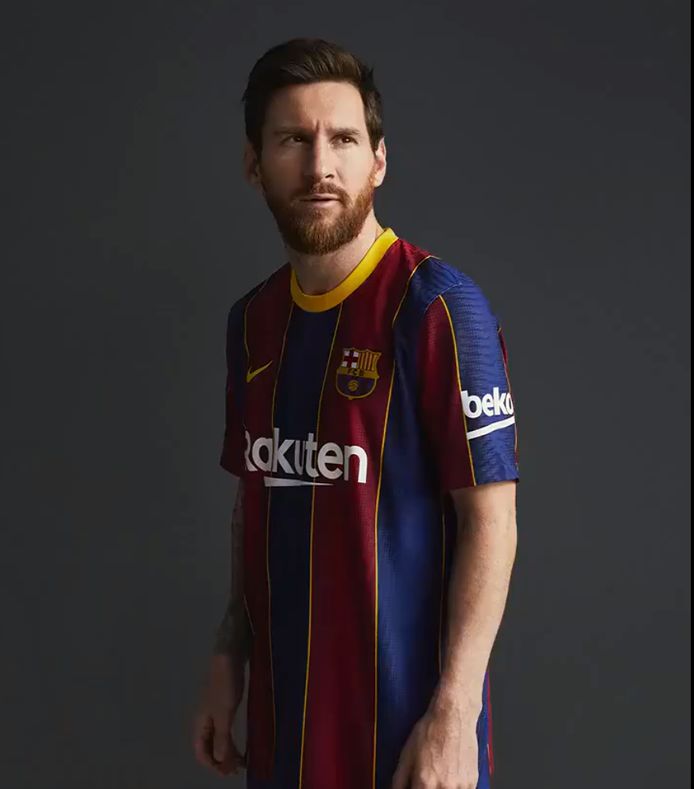 Lionel Messi in het nieuwe shirt van FC Barcelona.