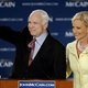 Rijke Democraten plannen karaktermoord op McCain