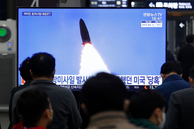 Geschat wordt dat Noord-Korea langs de grens met Zuid-Korea 13.000 kanonnen en raketbatterijen heeft staan. Beeld AP
