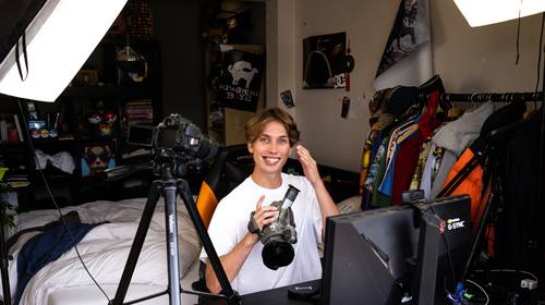 Acid, de ‘schurk’ in Vlaamse YouTube-rel: “Ja, ik geniet van de aandacht, zelfs al is die negatief” 