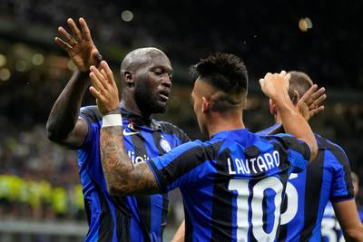 Lukaku ligt met knappe assist voor Lautaro mee aan de basis van eenvoudige zege van Inter
