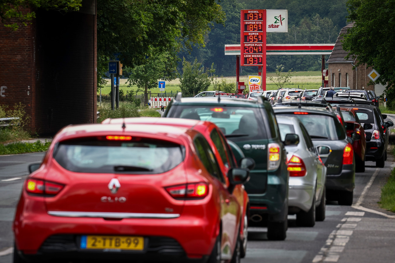 Aufgepasst korting op Duitse brandstof verdwijnt deze week, liter benzine
