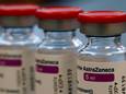 Flacons met het coronavaccin van farmaceut AstraZeneca.
