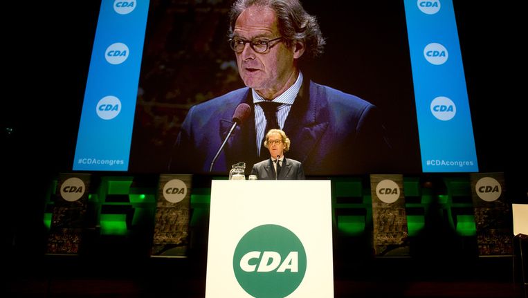 CDA'er Ton Rombouts, sinds 1996 burgemeester van Den Bosch, spreekt op het partijcongres van het CDA in oktober vorig jaar over de verkiezingsnederlaag bij de Tweede Kamerverkiezingen. Beeld ANP