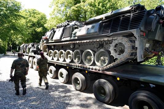 Bejaarde Duitser Heeft Tank Uit Wo2 In Kelder Staan Buitenland Ad Nl