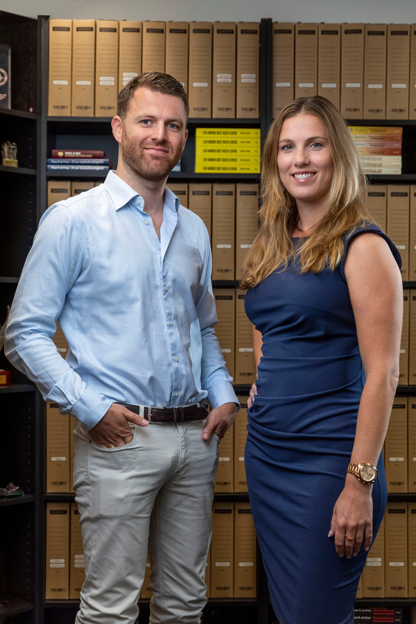 Kelly en Royce de Vries ‘Afscheidsbrief is mooiste wat hij ons heeft achtergelaten’ Foto bd.nl