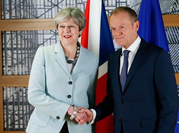De Britse premier Theresa May en voorzitter van de Europese Raad Donald Tusk.