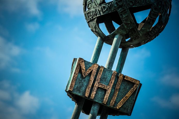 Het gedenkteken op Vliegbasis Eindhoven ter nagedachtenis aan MH17
